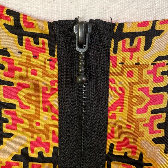 Phoebe Couture | Dress in Yellow Gold Pink Black Silk Geometric Print - Picture 9 of 11